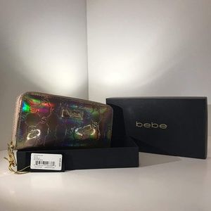(S O L D! )BEBE Amy Hologram Rose Gold wallet(new)